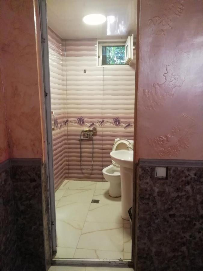 Guest House Saba Batumi Exterior photo